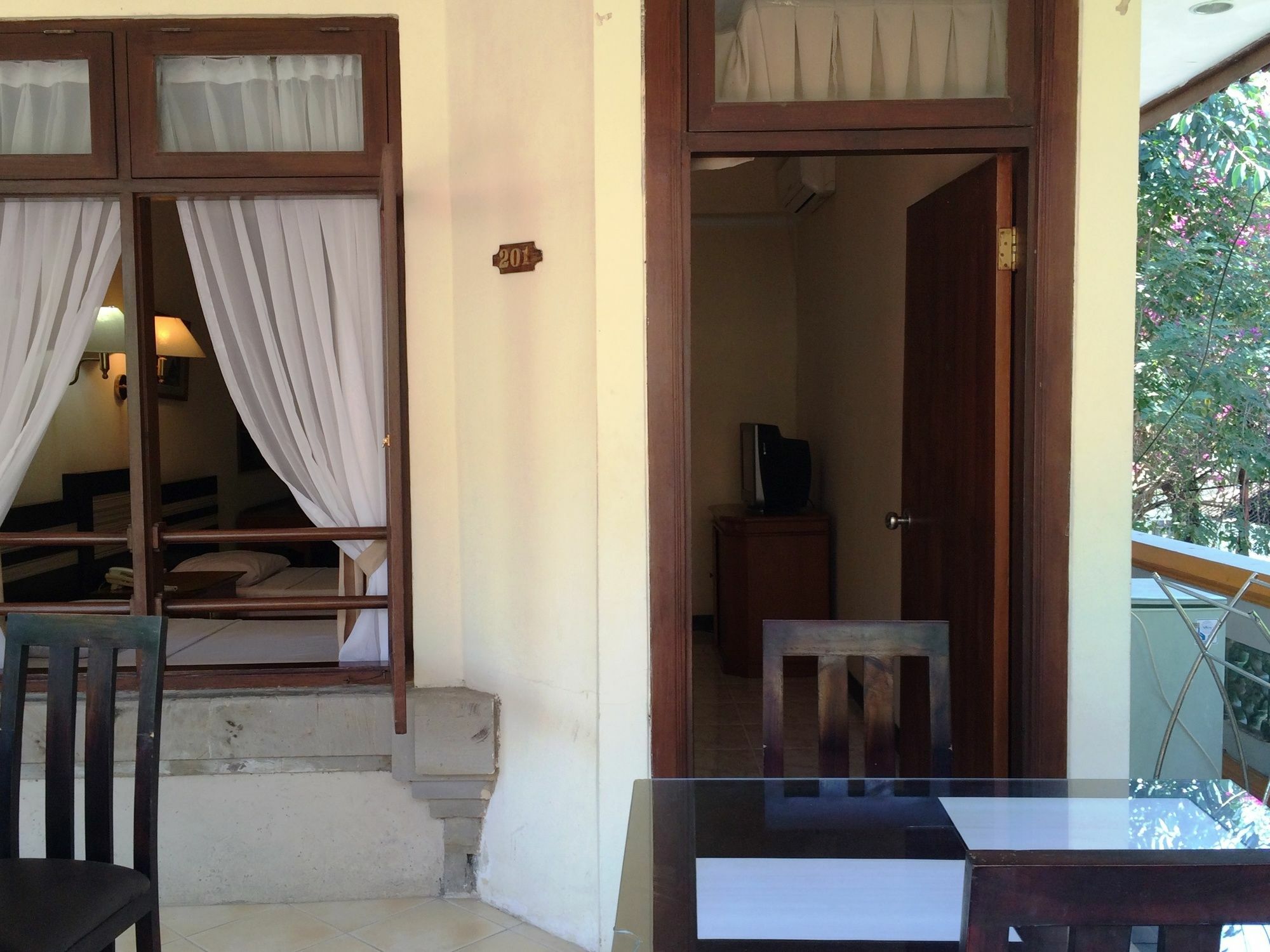 Sri Ratu Hotel Legian Kültér fotó