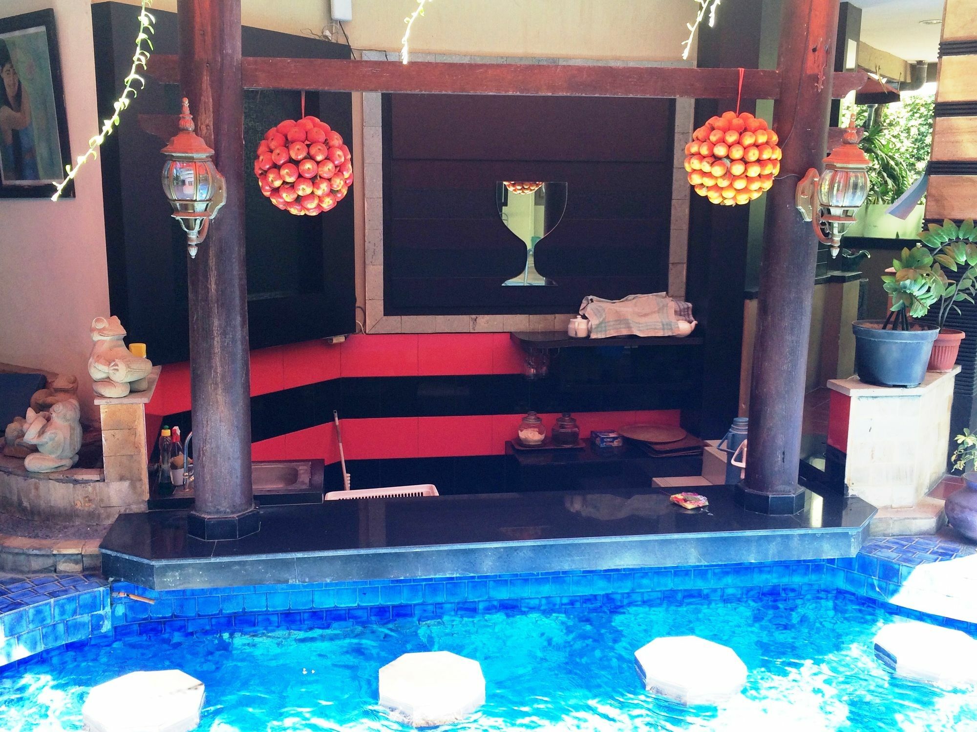 Sri Ratu Hotel Legian Kültér fotó